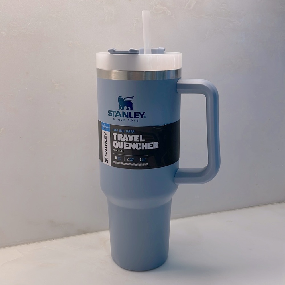 Brand New Stanley 40 oz Adventure Quencher in color Chambray Blue